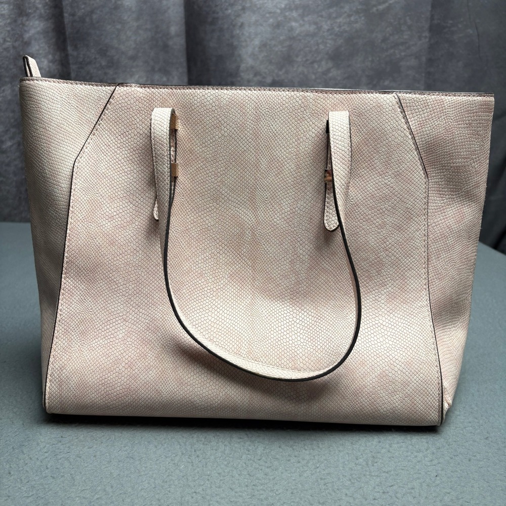 Guess Pink Snakeskin Embossed Tote Bag Zip Top Shoulder Handbag with Charm - Picture 9 of 16